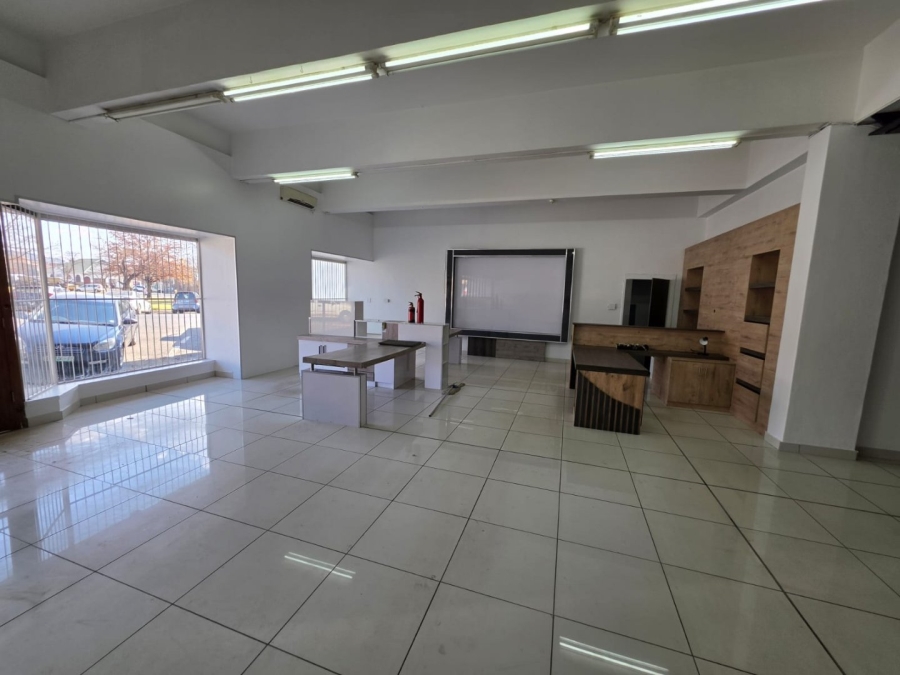 To Let Commercial Property for Rent in Bethlehem Free State